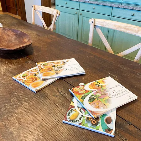 Monte Dos Agostos By Boaz Villa