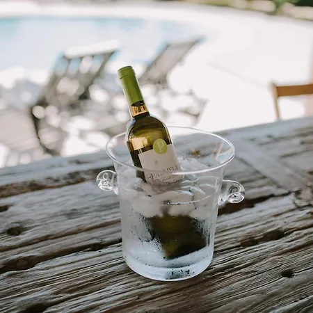 Villa Monte Dos Agostos By Boaz