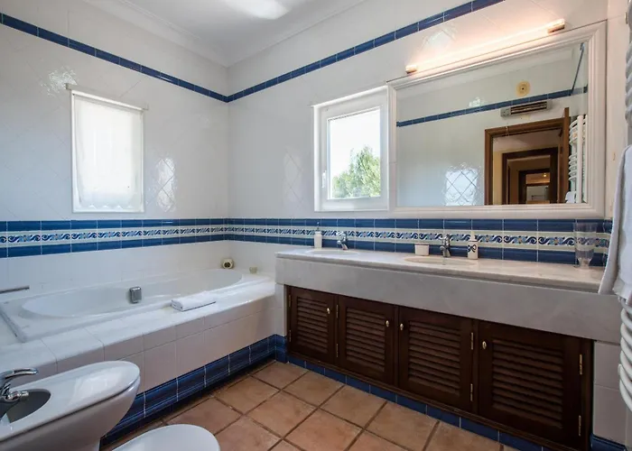 Monte Dos Agostos By Boaz *