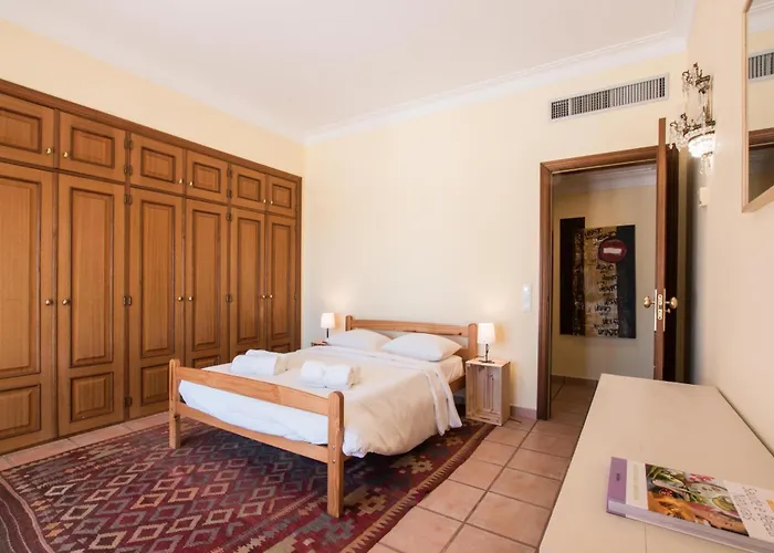 Monte Dos Agostos By Boaz *