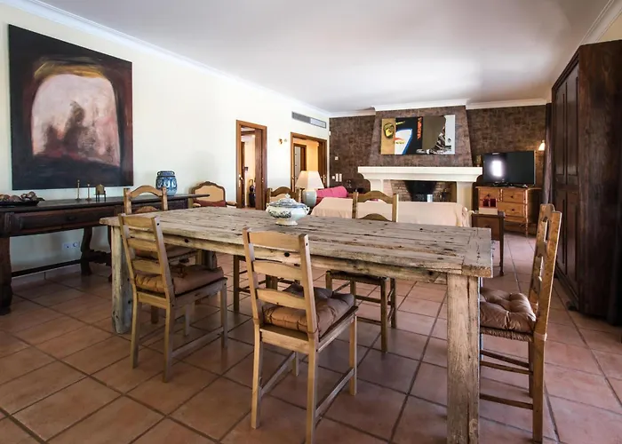 Monte Dos Agostos By Boaz *