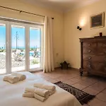 Vila Monte Dos Agostos By Boaz