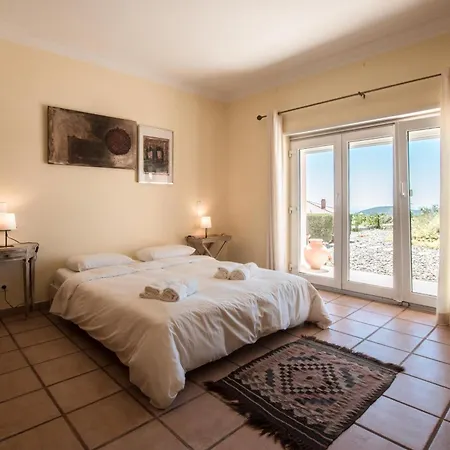 Villa Monte Dos Agostos By Boaz Santa Barbara de Nexe